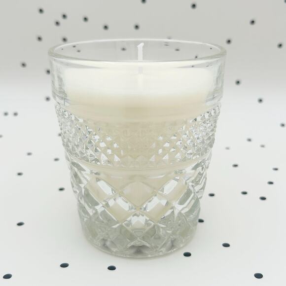 Vintage Scented Candles - Santa Vibes - Christmase Scented - Picture 1 of 6